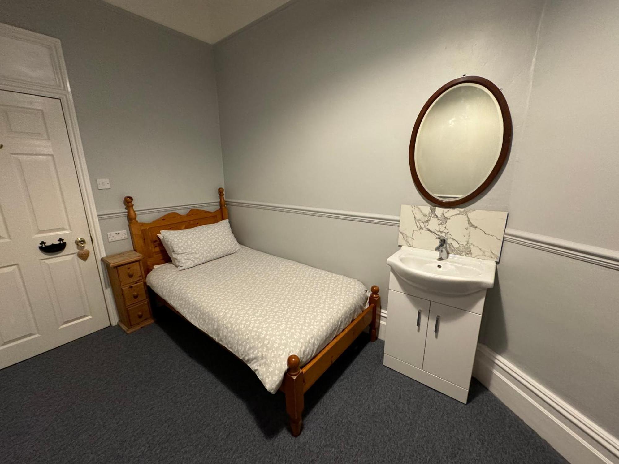 The Elms Guest House Bristol Filton Dış mekan fotoğraf