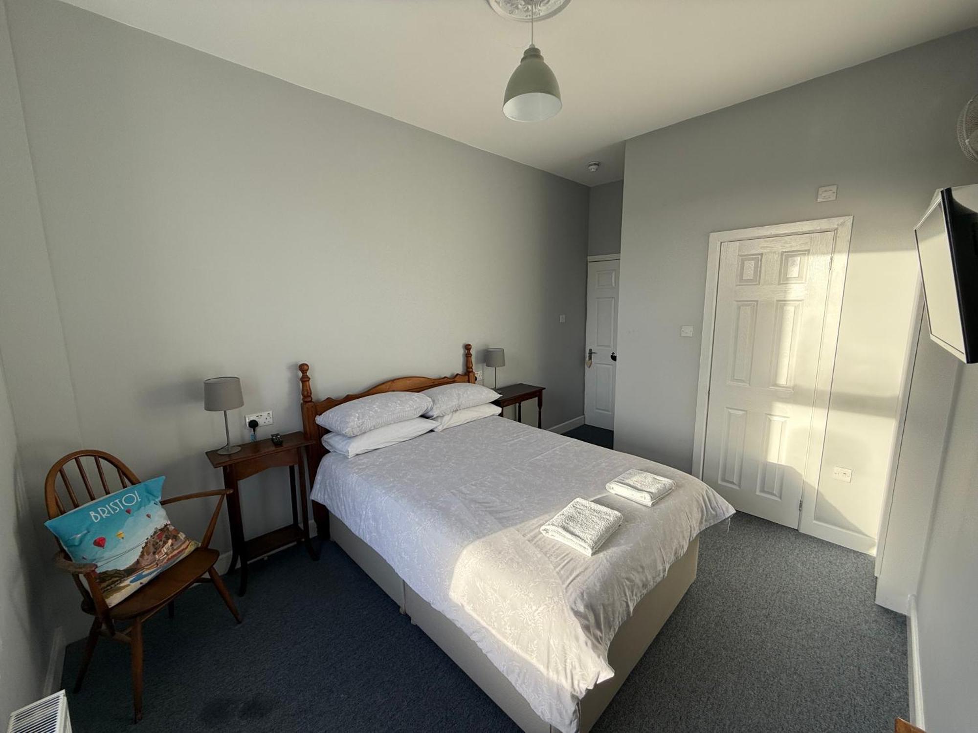 The Elms Guest House Bristol Filton Dış mekan fotoğraf