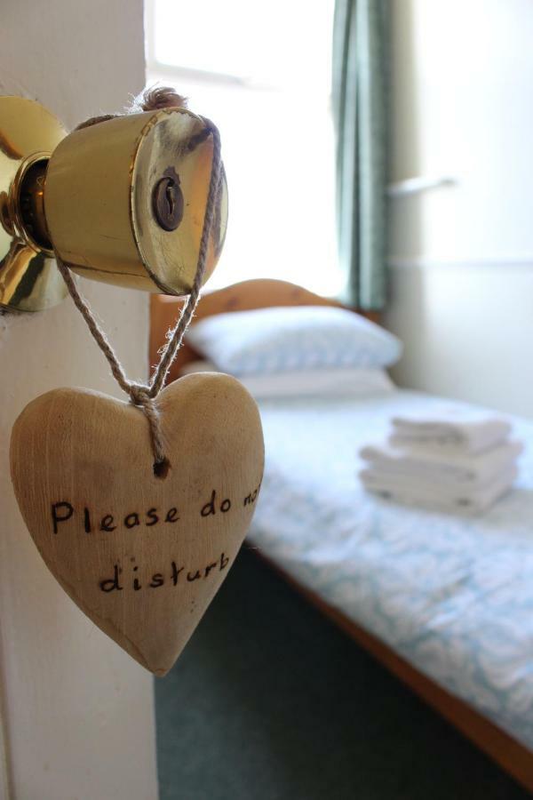 The Elms Guest House Bristol Filton Dış mekan fotoğraf